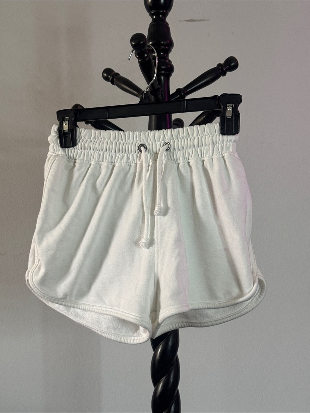 Missguided White Elastic Waist Terry Shorts 24.B